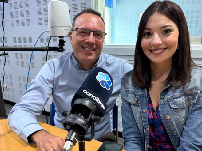 img-radio-blau